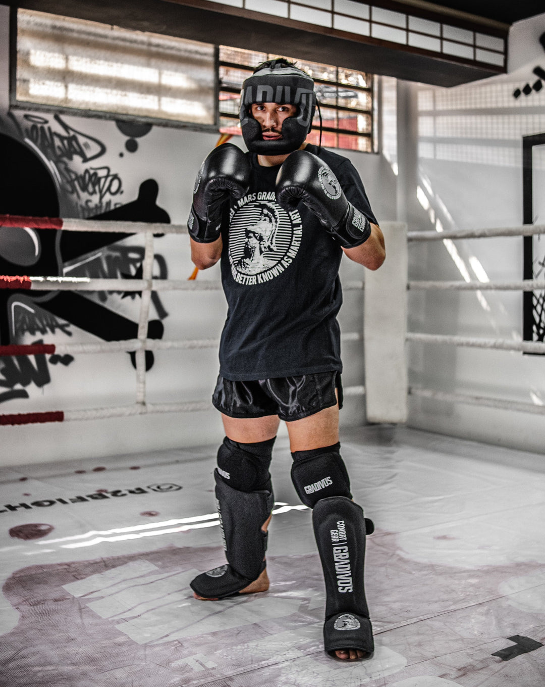 Canilleras Kick SparPro Kickboxing mma sambo muay thai k1 artes marciales mars gradivus combat gear deporte combate full contact pelea salud negro blanco cabezal protector guantes boxeo cuero autentico polera short ring fighter