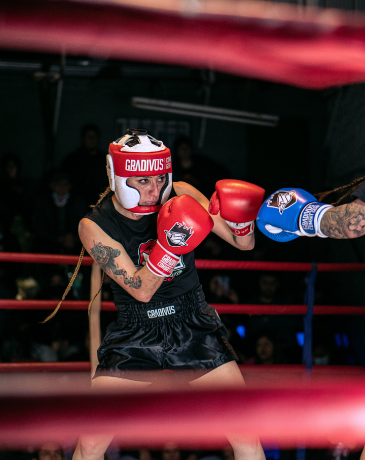 cabezal protector cabeza kickboxing boxeo box boxing muay thai k1 mma ufc bellator mars gradivus cuero autentico sparpro sparring competencia deporte contacto combate chile pelea fight rojo